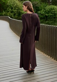Next MIX COLUMN TALL - REGULAR FIT - Robe longue - wine
