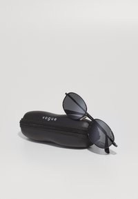 VOGUE Eyewear Sunglasses - black