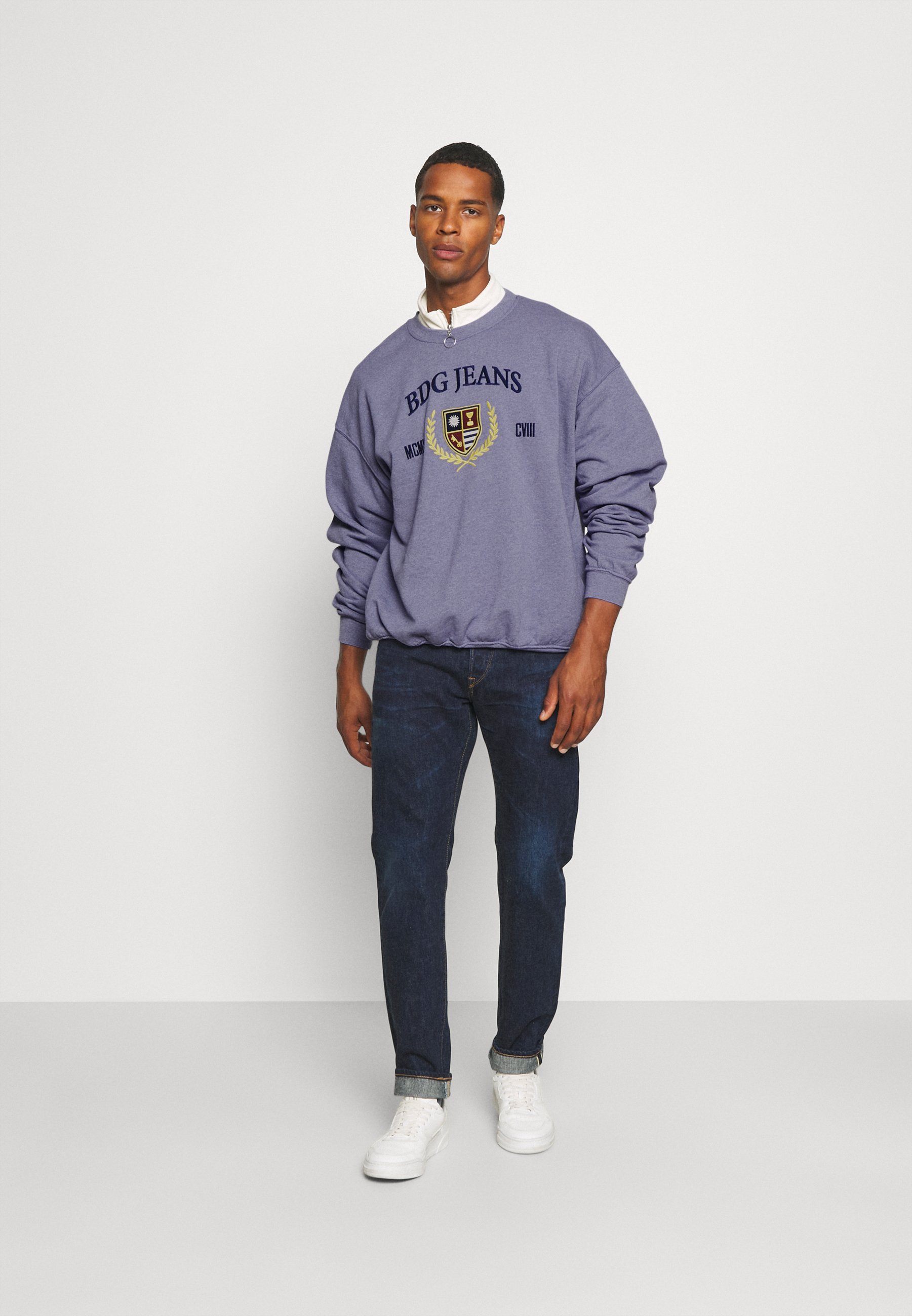 BDG Urban Outfitters HERITAGE CREST 