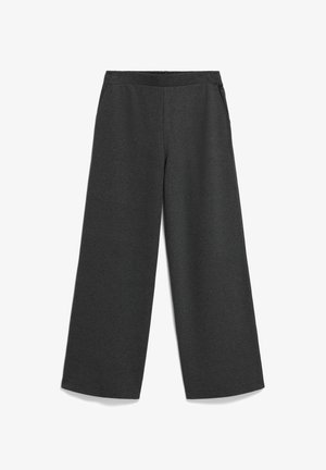 Dunkelgraue weit geschnittene Hose mit elastischem Bund und seitlichen Taschen, flach auf einem weißen Hintergrund präsentiert.