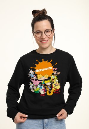 Schwarzer Kapuzenpullover mit Cartoon-Charakteren von Nickelodeon, ausgestattet mit einem orangefarbenen Spritzgrafik und dem deutlich sichtbaren Text "Nickelodeon".
