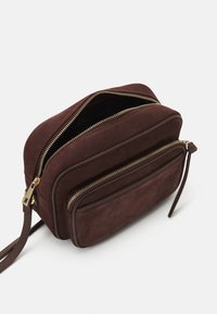 Zign LEATHER - Torba čez telo - dark brown