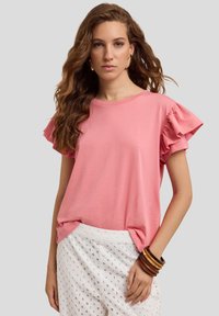 Unselected, rosa