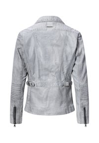 Graue Lederjacke mit figurnaher Passform, tailliertem Gürtel, gerippten Schulterakzenten und Reißverschluss-Taschen. Glatte Textur, detaillierte Nähte.