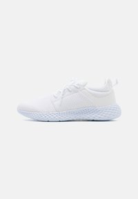 Unselected, white