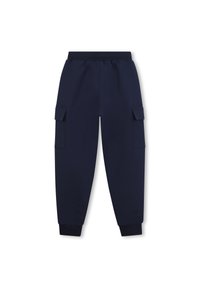 Calças cargo azul-marinho com cintura elástica, pernas afuniladas e dois bolsos laterais com abas para armazenamento e utilidade. Tecido liso e elástico.