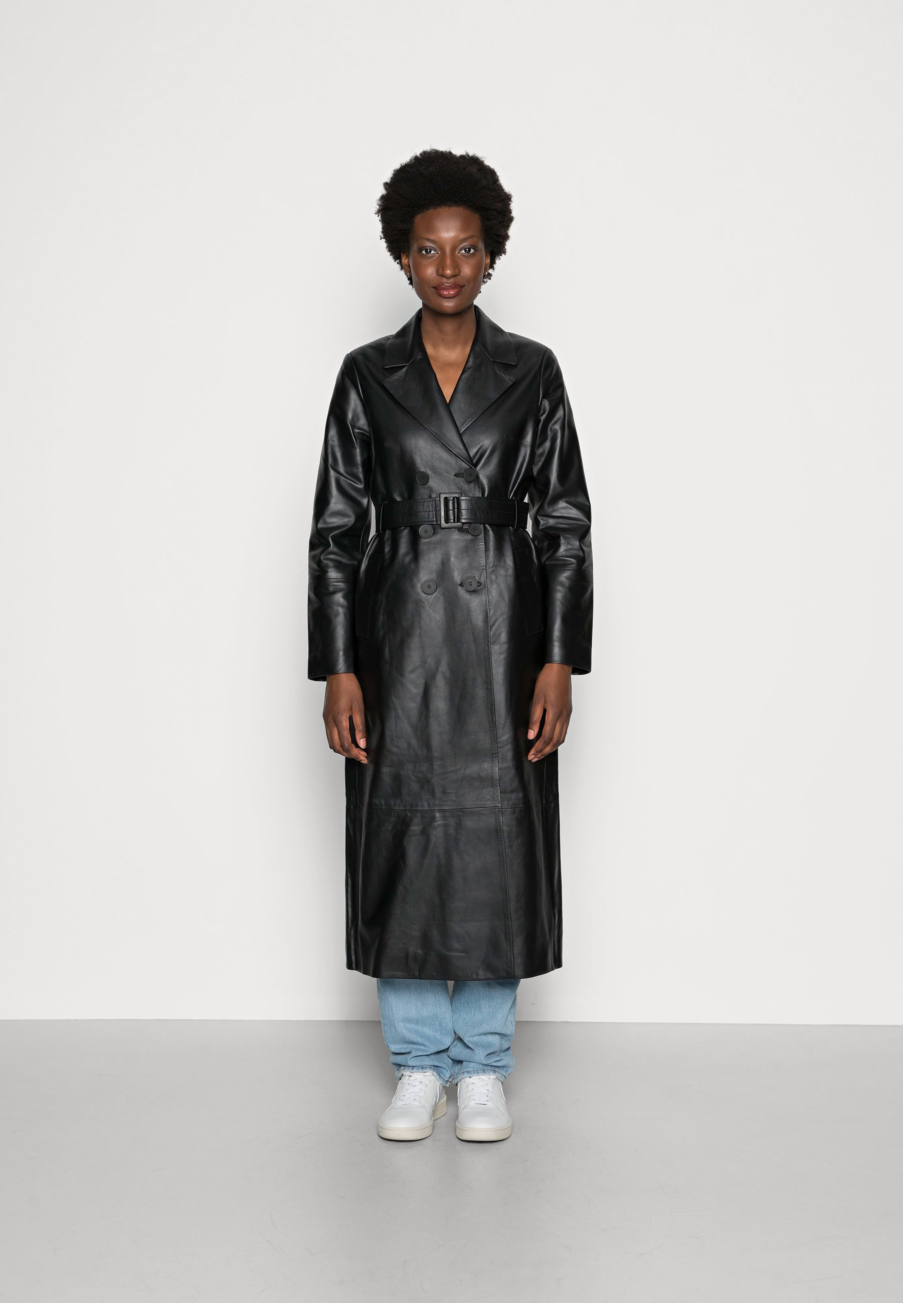 Donna LIONNE - Cappotto classico Donna LIONNE - Cappotto classico