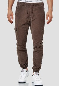 INDICODE JEANS - Walker - Pantalones cargo - dark brown Imagen en miniatura 1