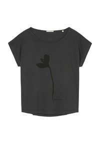 Tmavě šedé tričko s volným střihem, kulatým výstřihem a krátkými rukávy. Na přední straně má černý květinový vzor a hladkou texturu.