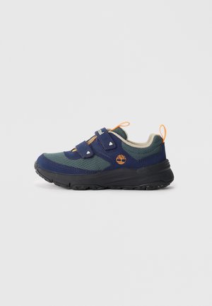 MOTION ACCESS UNISEX - Trainers - dark green