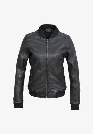 Giacca bomber in pelle nera con zip frontale, colletto a coste e polsini a coste. Texture liscia, design aderente e senza motivi visibili o dettagli.