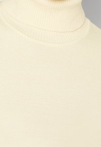 Vero Moda Petite Sweter
