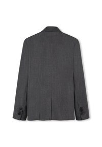 Blazer grigio scuro da uomo, vestibilità aderente, tessuto dalla texture liscia, con uno spacco sul retro, polsini a quattro bottoni e revers a punta.