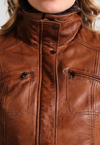 Oakwood Skinnjacka - cognac