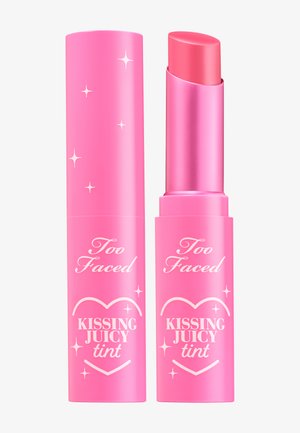 Roze lippenstiftcontainer met een glanzende afwerking. Draai-om ontwerp met een hart en tekst. De lippenstift is in een zachte rozetint.