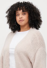 Vero Moda Curve VMMAYBE OPEN - Kardigan - oatmeal