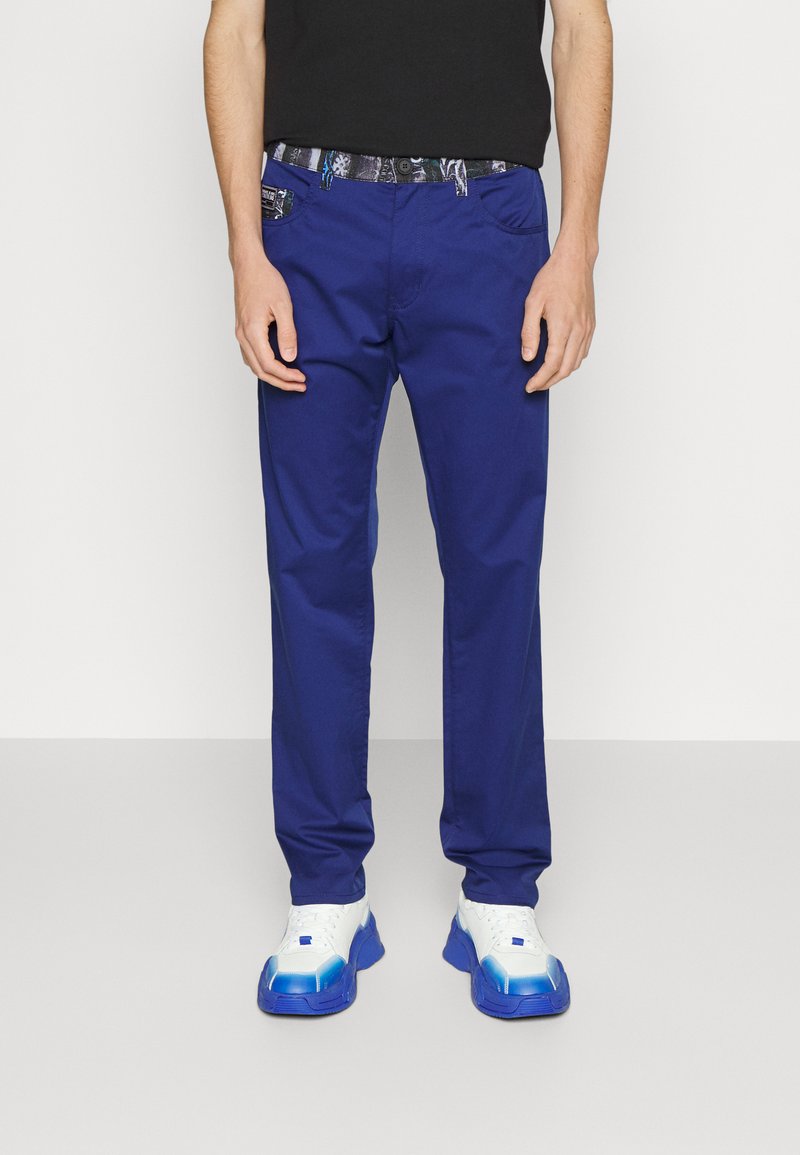 Versace Jeans Couture STRIPES TAPESTRY Jeans slim fit marine/grigio Zalando.it