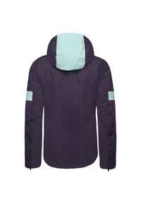 Fialová bunda se světle modrou kapucí a ramenními akcenty. Má hladký povrch a dlouhé rukávy se zipovými uzávěry po stranách.