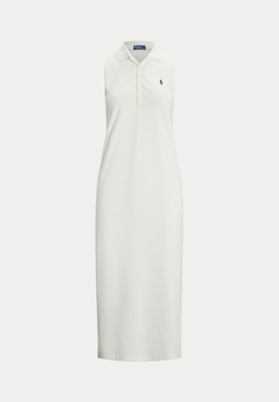 Robe polo blanche sans manches avec un col, quatre boutons et un petit logo marine brodé sur la poitrine gauche.