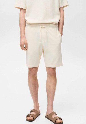 Mango TEXTURED WITH DRAWSTRING - Kratke hlače - off-white