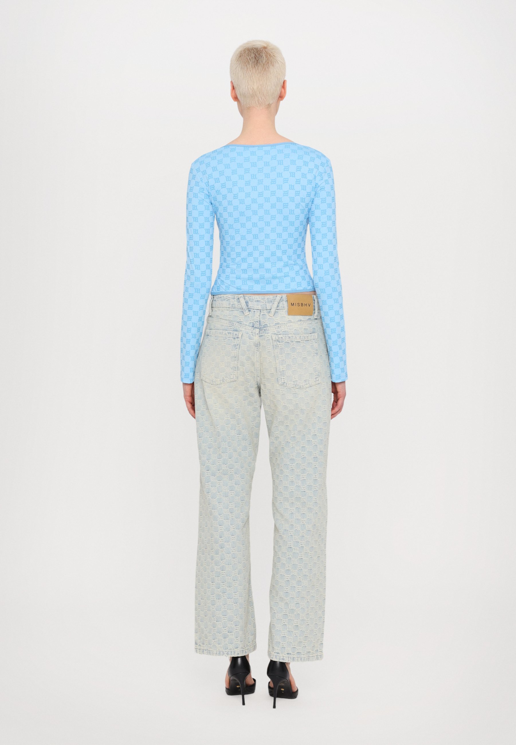 売れ筋商品|||ミスビヘイブ ニット&セーター レディース アウター MONOGRAM COQUETTE BOLERO - Cardigan - blue MISBHV MONOGRAM COQUETTE BOLERO - Cardigan - blue/light blue