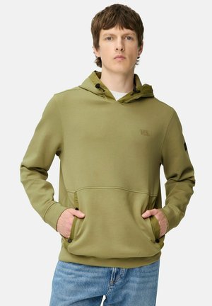 Olivengrüner Kapuzenpullover mit Kängurutasche, strukturiertem Stoff, verstellbaren Zugbändern und kleinem Logo auf der Brust.