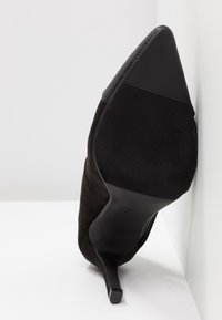 Anna Field Klassiska pumps - black