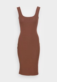 Abito midi marrone a costine con scollatura quadrata e spalline larghe, caratterizzato da una silhouette aderente e una texture liscia.