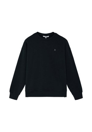 Sudadera negra de manga larga con cuello redondo, con pequeño logo bordado de calavera y huesos cruzados en el pecho izquierdo y puños y dobladillo acanalados.