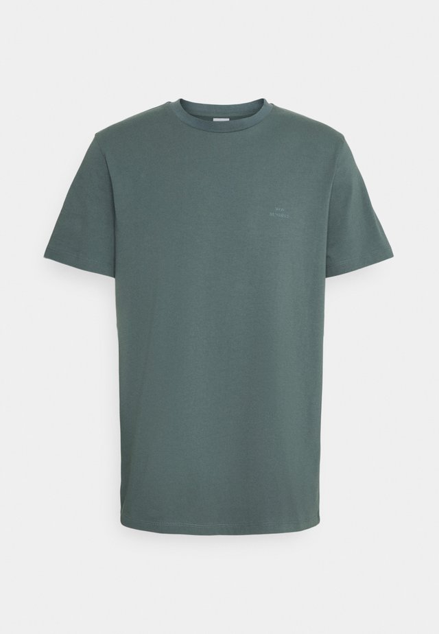 TROY - Basic T-shirt - balsam green