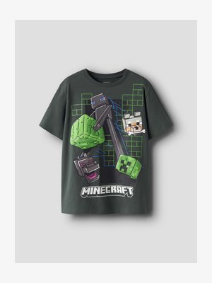 Mørkegrå t-skjorte med Minecraft-tema, med blokkfigurer som Enderman, Creeper, ulv og et grønt bladmønster over et rutenettdesign.