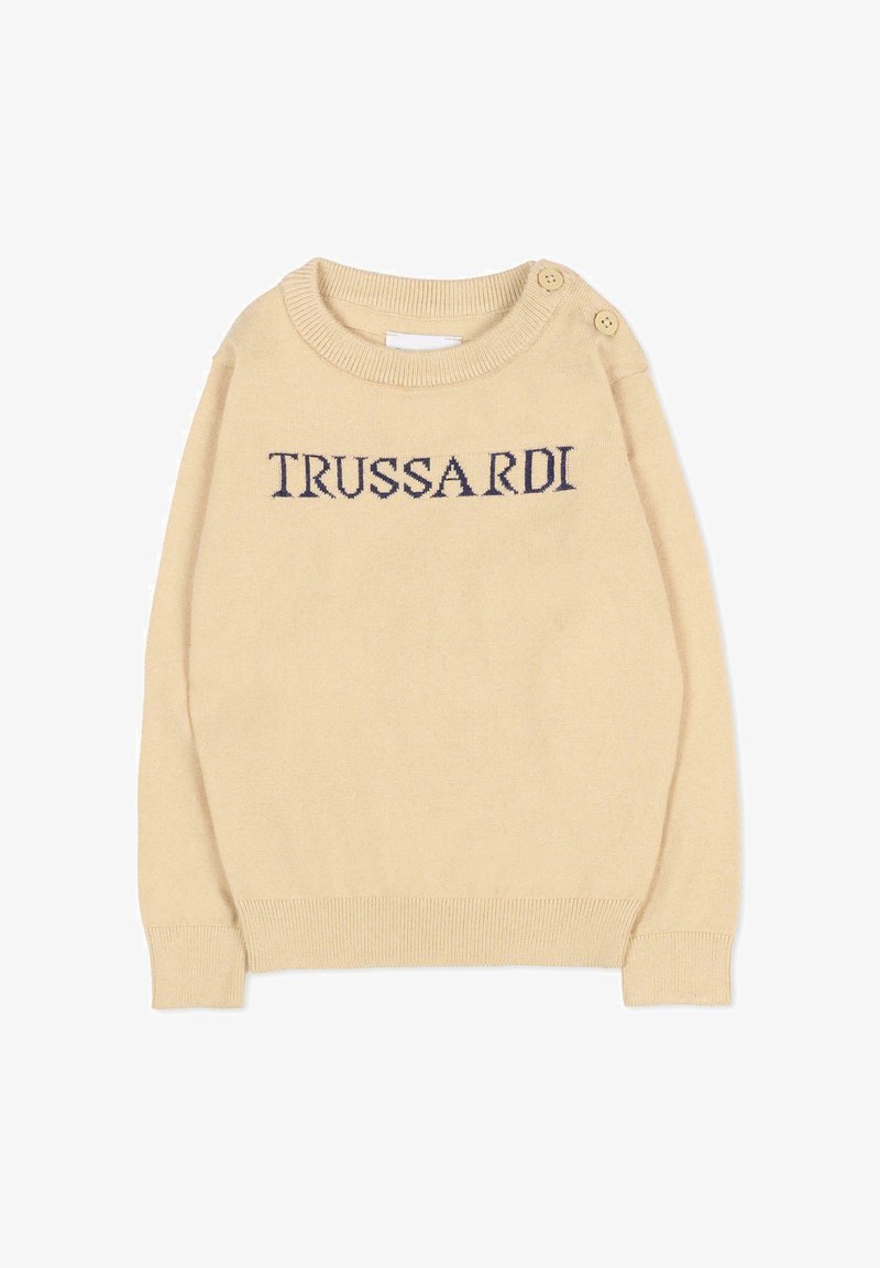 Un pull crème avec un col rond, des poignets côtelés et des accents de boutons. Le logo "TRUSSARDI" est affiché en broderie bleu marine.