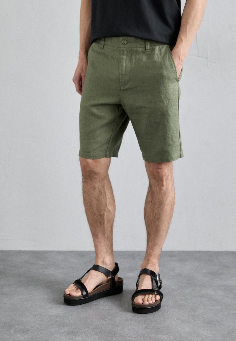 NN.07 CROWN - Shorts - khaki