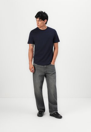 5 PACK - Basic T-shirt - humus/true black/dark olive/port royale/sky captain