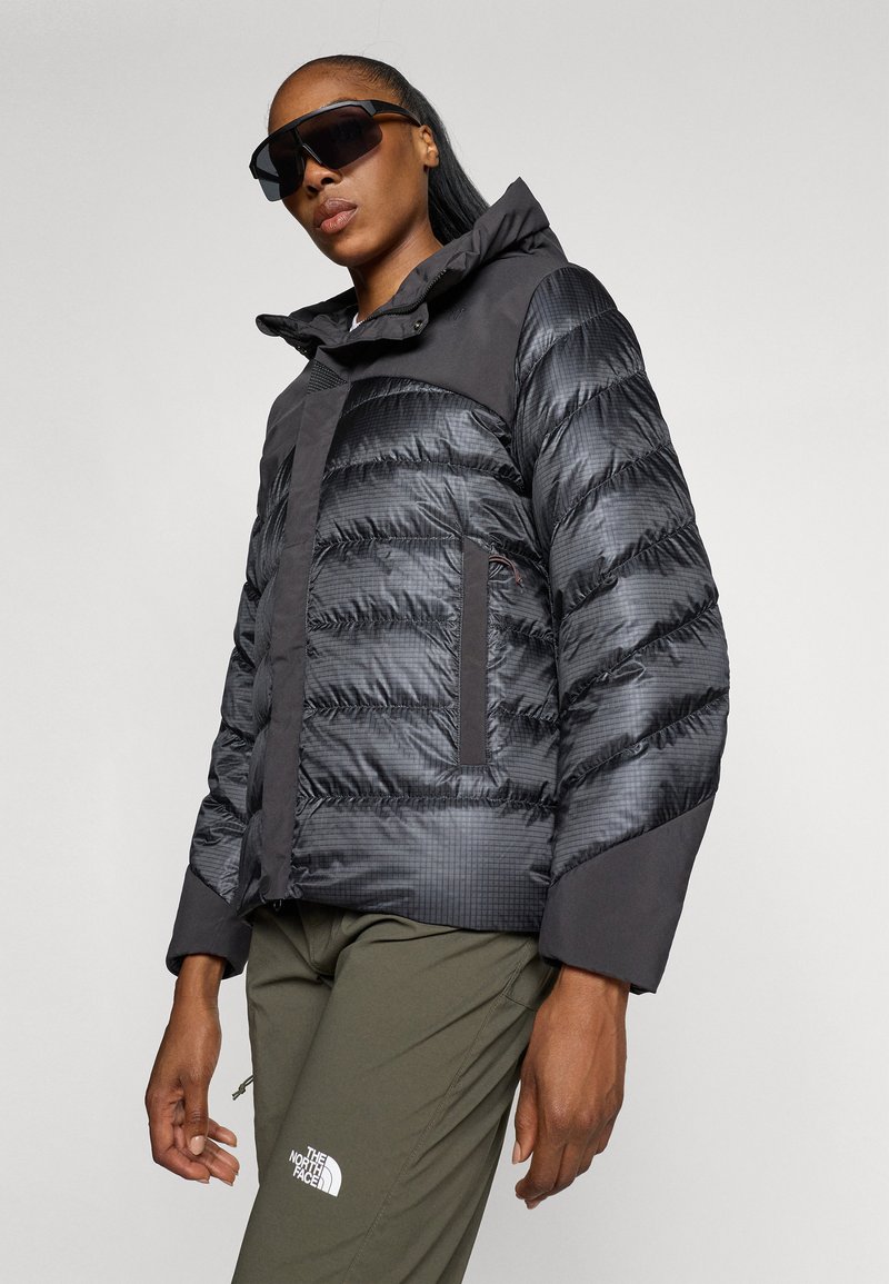 Klättermusen RÅ HOOD JACKET Down jacket raven/black Zalando