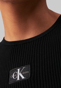 Calvin Klein Jeans Linne - black