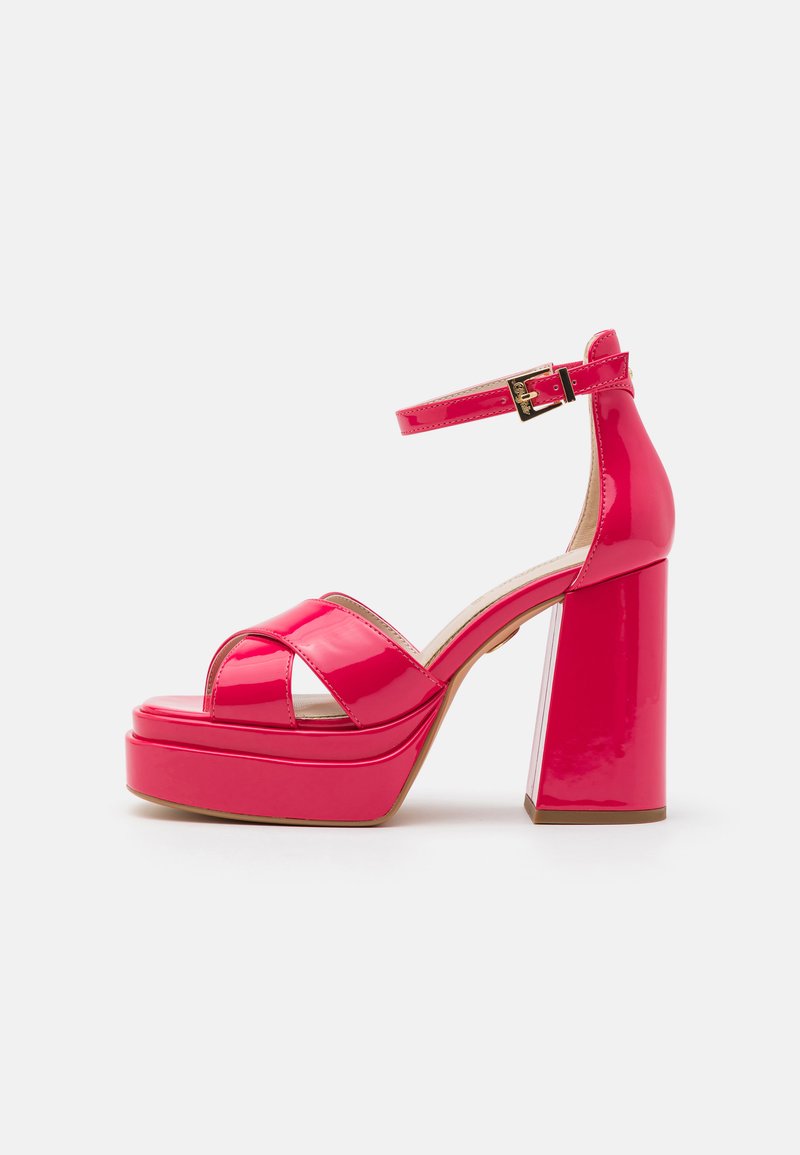 Buffalo Sandalen met plateauzool donkerroze