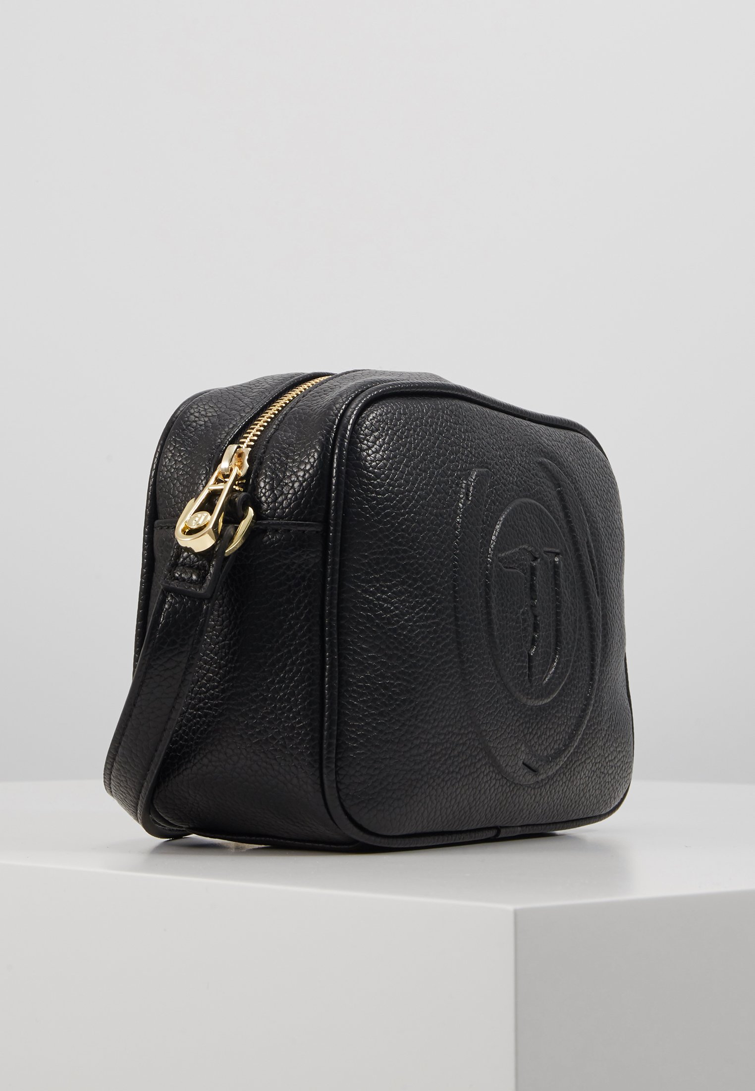 Saldi \u003e borse trussardi zalando \u003e disponibile