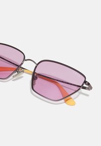 VOGUE Eyewear Slnečné okuliare - gold-coloured