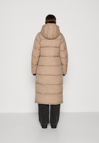 ONLY ONLANN PREMIUM PUFFER COAT LONG - Cappotto invernale - taupe gray
