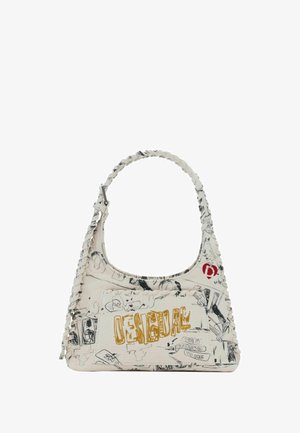 Bolso pequeño beige con dibujos abstractos negros, asa trenzada y logo amarillo "Desigual" en el bolsillo frontal, que presenta un emblema rojo.