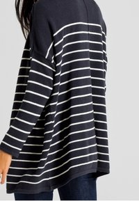 ARMEDANGELS Kofta - blue