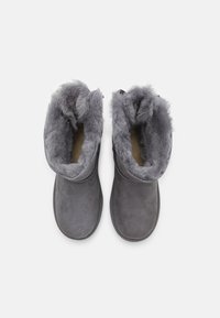 UGG MINI BAILEY BOW II - Botas clássicas de cano curto - lighthouse