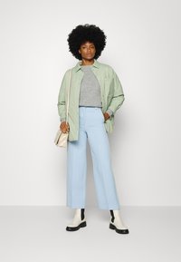 Marc O'Polo Camisola - dried clay melange