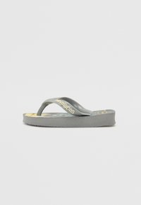 Unselected, steel grey