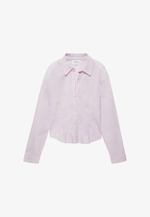 Vaaleanpunainen ja valkoinen pystysuoraan raidallinen pitkähihainen nappipaita, jossa kaulus ja kalvosimet, hieman lyhennetty helma.