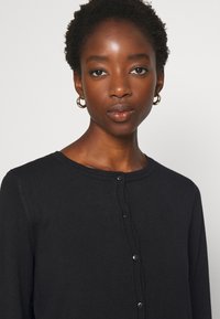 b.young BYPIMBA - Vest - black