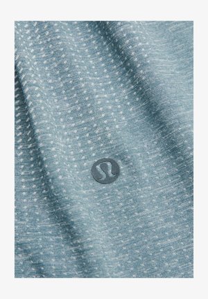 lululemon, METAL VENT TECH HALF-ZIP - T-shirt à manches longues - polo pastel steel blue
