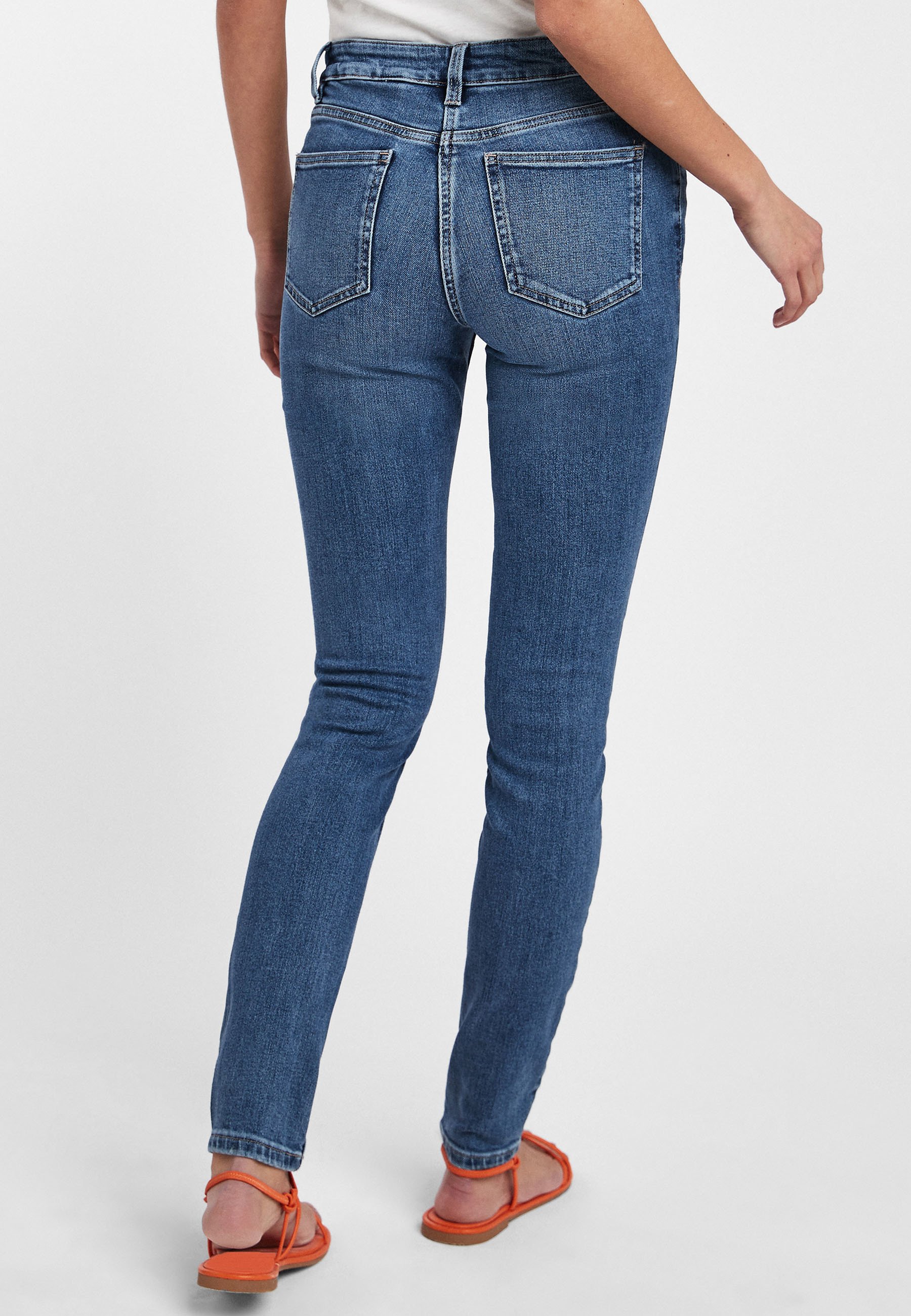 next jeans