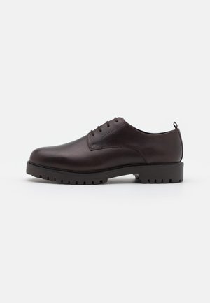 Walk London, Derbies - brown
